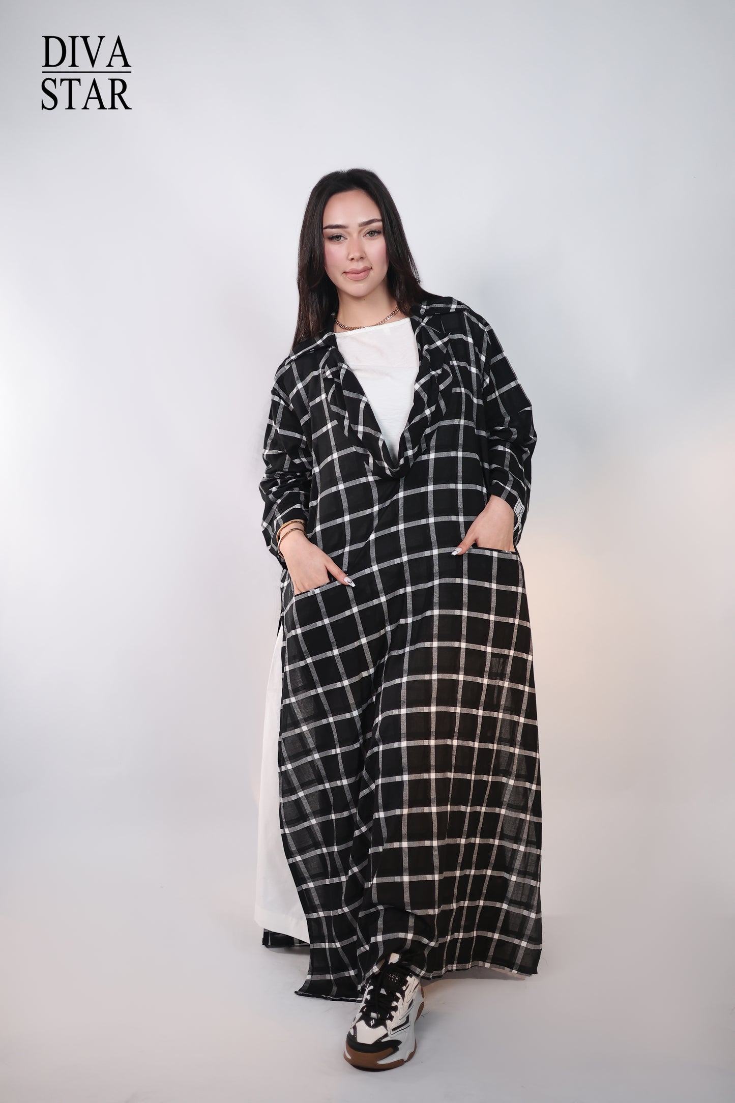 Diva Star LuxeFlow Abaya