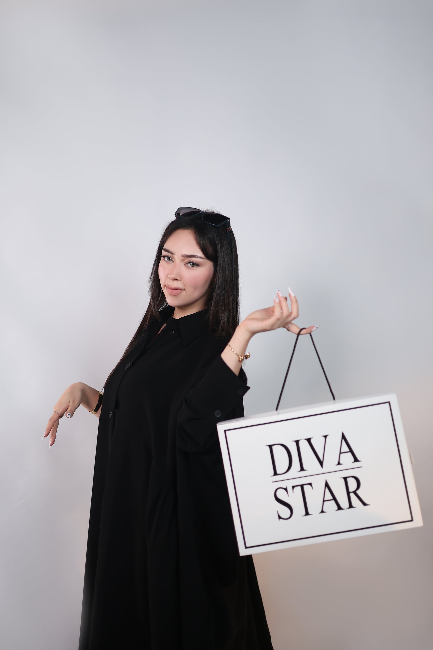 Diva Star LuxeFlow Abaya